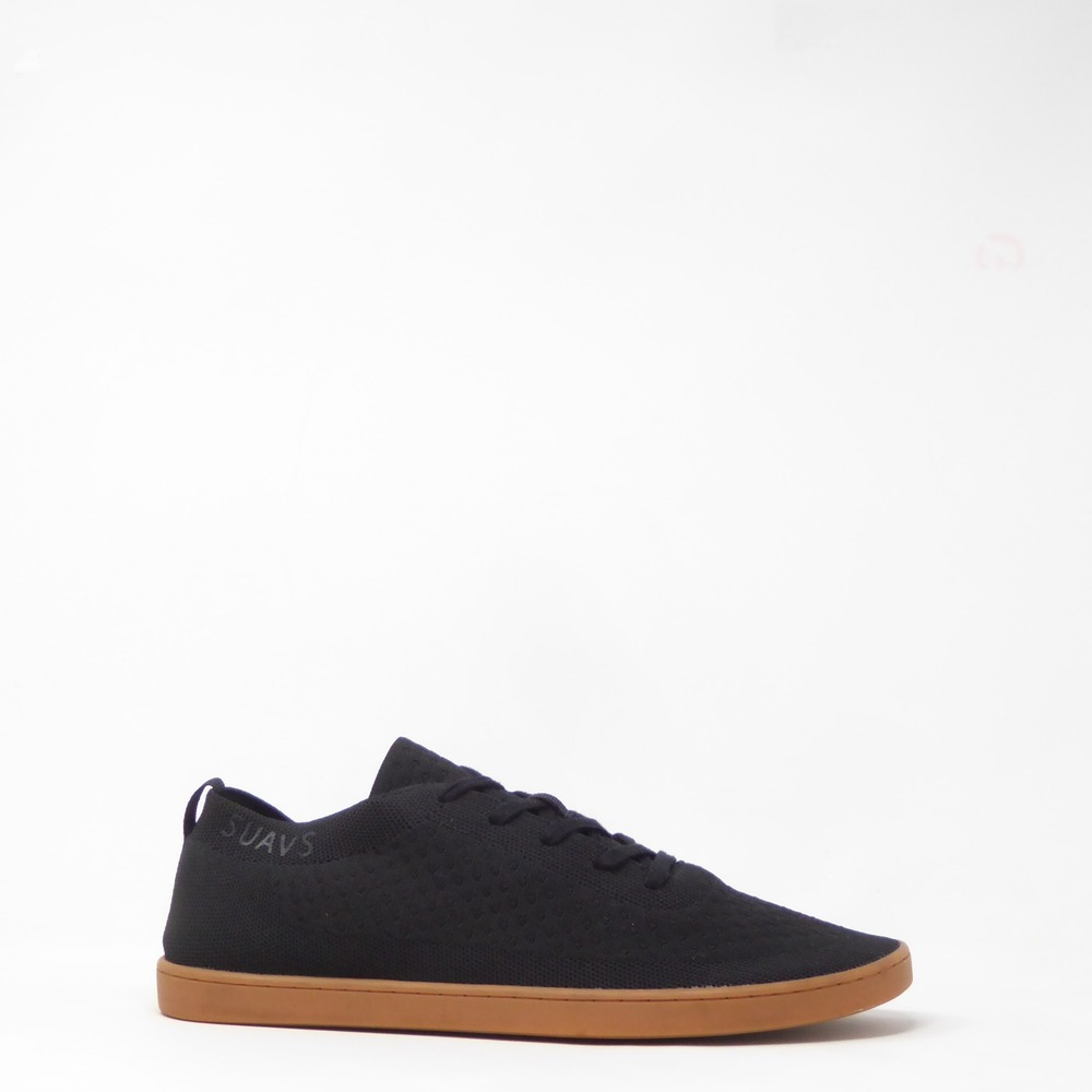 SUAVS Men Zilker Lace Up Sneaker Black Knit Gum Sole Minimalist Size 12